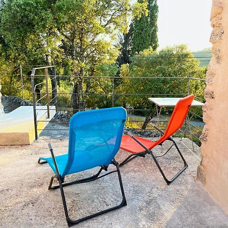 La Parenthese Du Var - Gite Avec Grande Terrasse Vue Sur Piscine Saint-Antonin-du-Var Exterior foto